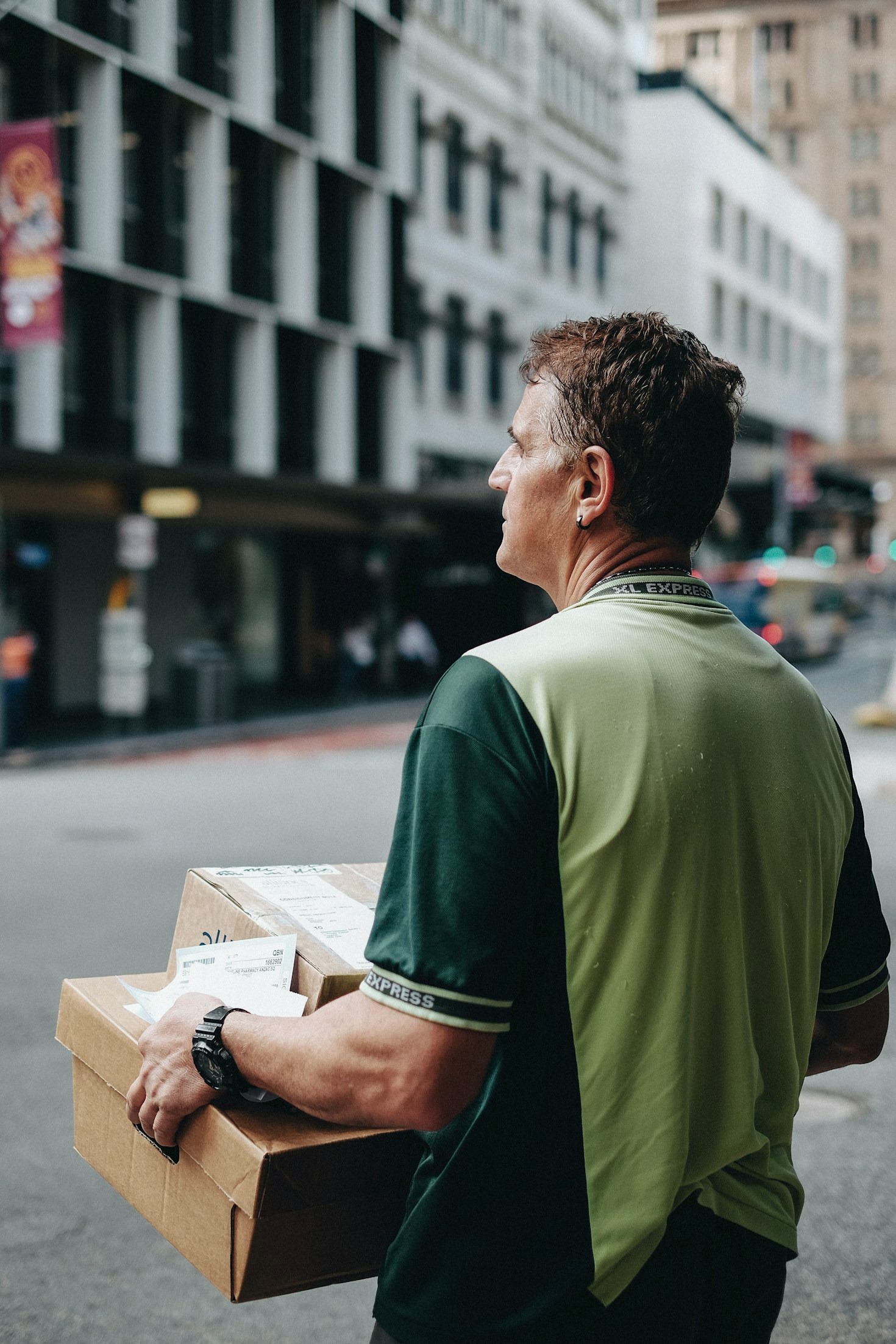How Iola Express Ensures On-Time Solutions
